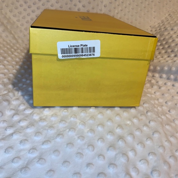 *AUTHENTIC* FENDI MANIA SLIDES - Picture 5 of 7